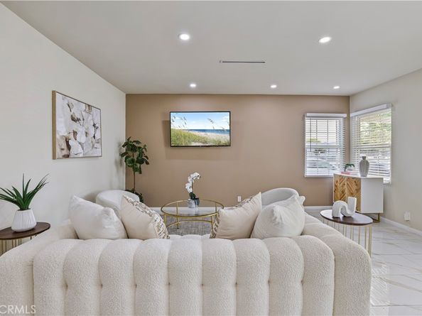 1444 N Ontario, Burbank CA 91505
