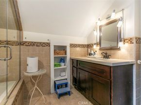 597 N Hill Avenue N, Pasadena CA 91106