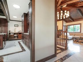 1456 Western Avenue, Glendale CA 91201