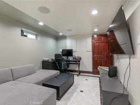 1456 Western Avenue, Glendale CA 91201