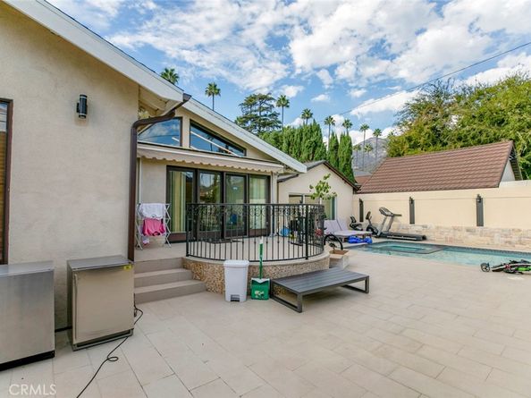 1456 Western Avenue, Glendale CA 91201
