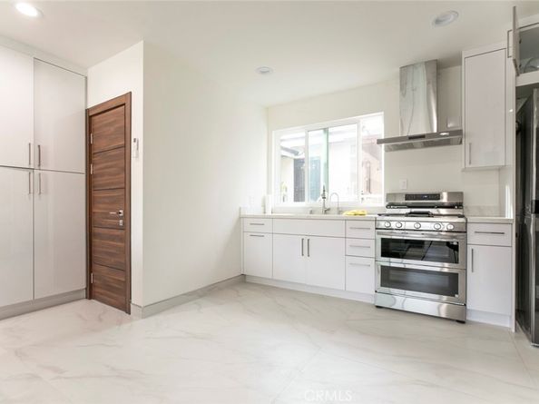 1456 Western Avenue, Glendale CA 91201
