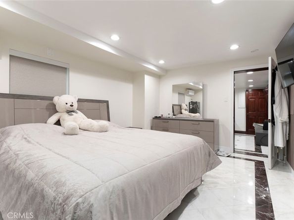 1456 Western Avenue, Glendale CA 91201