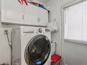 517 N Avon Street, Burbank CA 91505