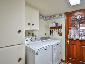 3003 Mesa Verde Drive, Burbank CA 91504