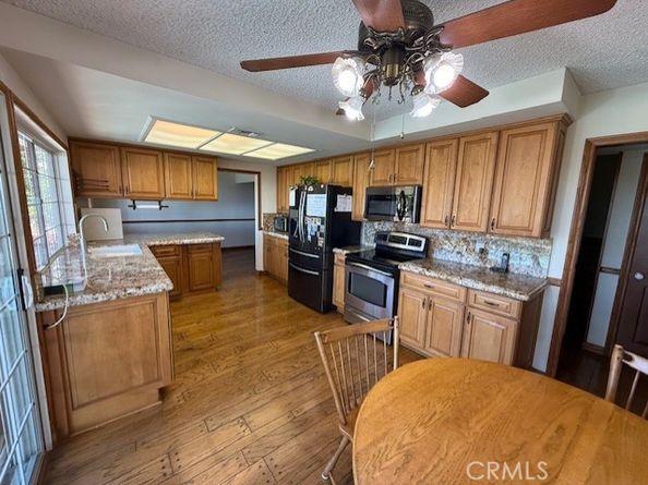 3003 Mesa Verde Drive, Burbank CA 91504