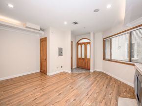 216 N Buena Vista Street 113, Burbank CA 91505