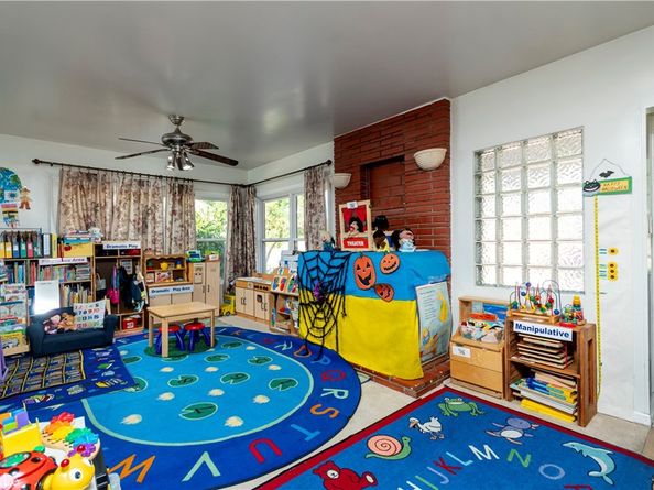 16040 Parthenia, North Hills CA 91343