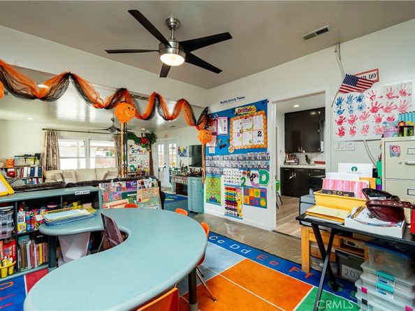 16040 Parthenia, North Hills CA 91343