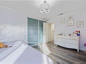 9434 Mclennan, Northridge CA 91343