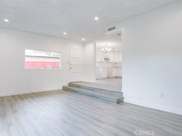 6104 Costello Avenue, Valley Glen CA 91401