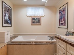 4533 Vista Del Monte Avenue 201, Sherman Oaks CA 91403