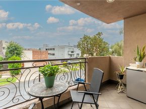 4533 Vista Del Monte Avenue 201, Sherman Oaks CA 91403