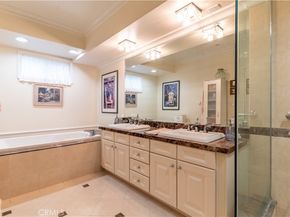 4533 Vista Del Monte Avenue 201, Sherman Oaks CA 91403