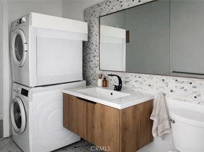 312 W 5th Street 519, Los Angeles CA 90013