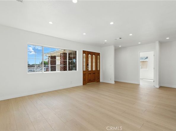 10414 El Dorado Avenue, Pacoima CA 91331