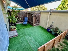 11138 Aqua Vista Street 3, Studio City CA 91602