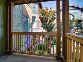 717 S Azusa Avenue C, Azusa CA 91702