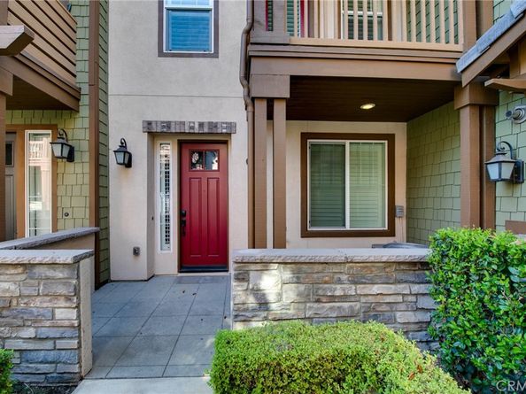 717 S Azusa Avenue C, Azusa CA 91702