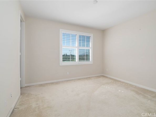 717 S Azusa Avenue C, Azusa CA 91702