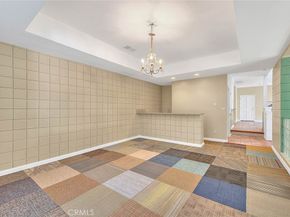 6423 Deep Dell, Hollywood CA 90068