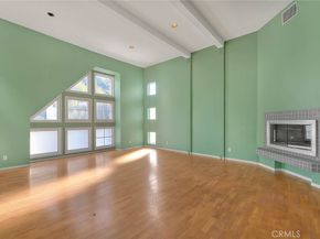 6423 Deep Dell, Hollywood CA 90068