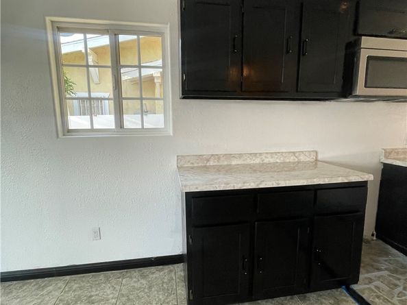 6208 Holmes Avenue, Los Angeles CA 90001
