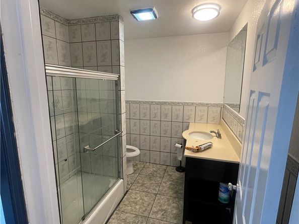 6208 Holmes Avenue, Los Angeles CA 90001