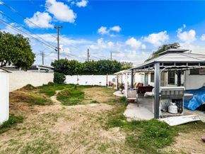 5208 N Leaf, Azusa CA 91702