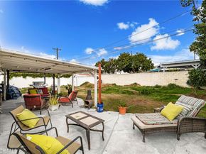 5208 N Leaf, Azusa CA 91702