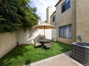 555 S Azusa, Azusa CA 91702