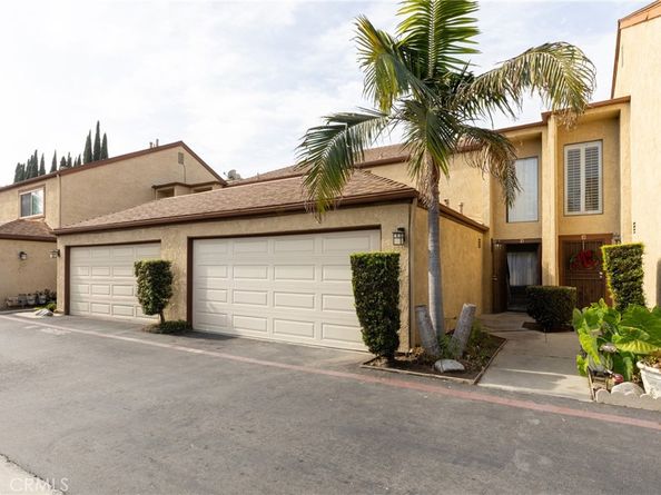 555 S Azusa, Azusa CA 91702