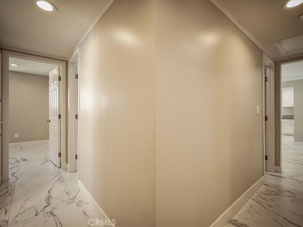 5718 N Galanto, Azusa CA 91702