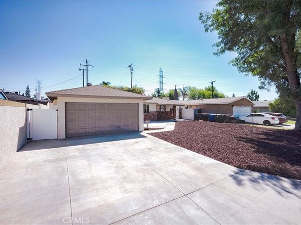 5718 N Galanto, Azusa CA 91702