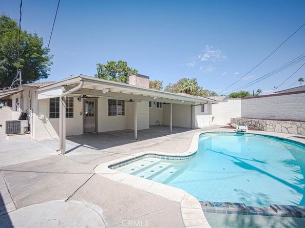 5718 N Galanto, Azusa CA 91702