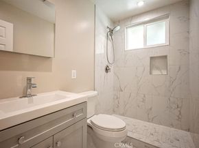 5718 N Galanto, Azusa CA 91702