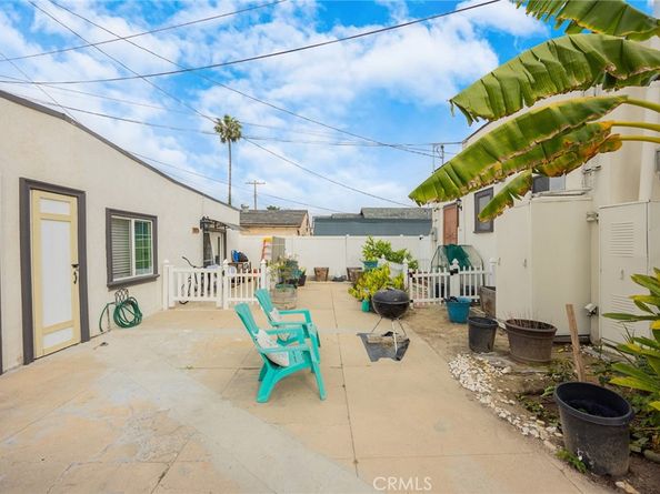 4019 S Van Ness Avenue, Los Angeles CA 90062