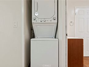 147 W Acacia Ave. #104, Glendale CA 91204