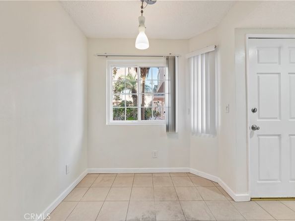 147 W Acacia Ave. #104, Glendale CA 91204