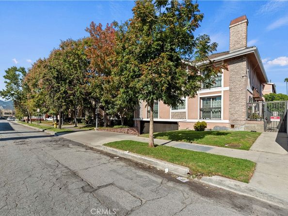 147 W Acacia Ave. #104, Glendale CA 91204