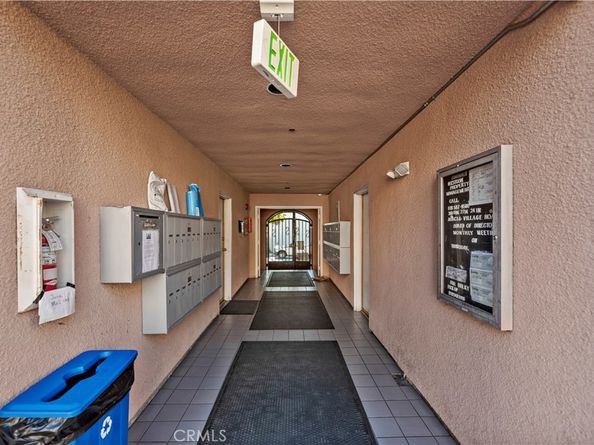 147 W Acacia Ave. #104, Glendale CA 91204