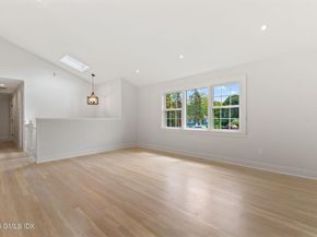 64 Amherst Place, Stamford CT 06902