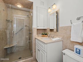 1 Putnam Hill 3C, Greenwich CT 06830