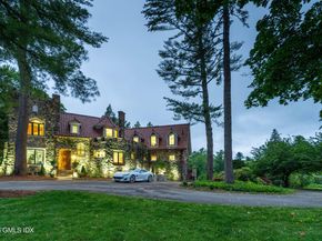 546 Lake Avenue, Greenwich CT 06830