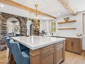 546 Lake Avenue, Greenwich CT 06830