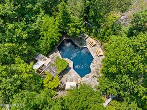 326-338 Stanwich Road, Greenwich CT 06830