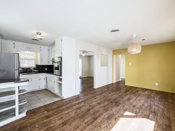4701 Sylvandale Dr 1, Austin TX 78745