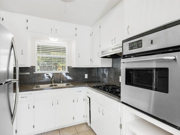 4701 Sylvandale Dr 1, Austin TX 78745