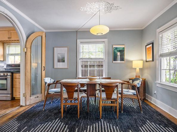 305 E 50th ST, Austin TX 78751