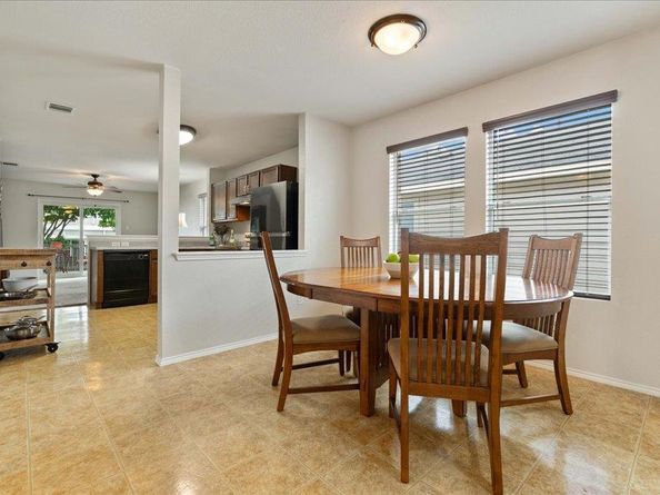 11225 Autumn Ash DR, Manchaca TX 78652